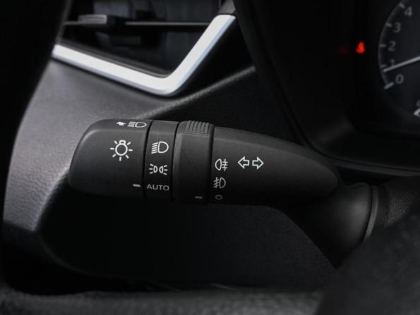 Toyota Corolla XII (E210) Рестайлинг с пробегом 2023 года, цена 2 299 000 рублей, 40289 км, седан, Автокод Объявления