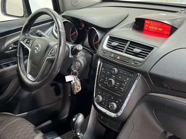 Opel Mokka I с пробегом 2014 года, цена 1 055 000 рублей, 132939 км, внедорожник, Автокод Объявления
