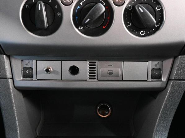 Ford Focus II Рестайлинг с пробегом 2010 года, цена 549 000 рублей, 319799 км, седан, Автокод Объявления