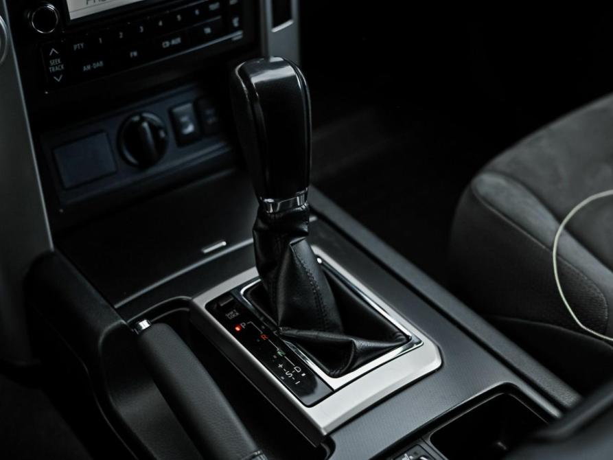 Toyota Land Cruiser Prado 150 Series Рестайлинг 1 Санкт-Петербург  - изображение 12