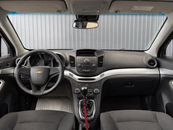 Chevrolet Orlando I с пробегом 2013 года, цена 977 000 рублей, 199648 км, компактвэн, Автокод Объявления