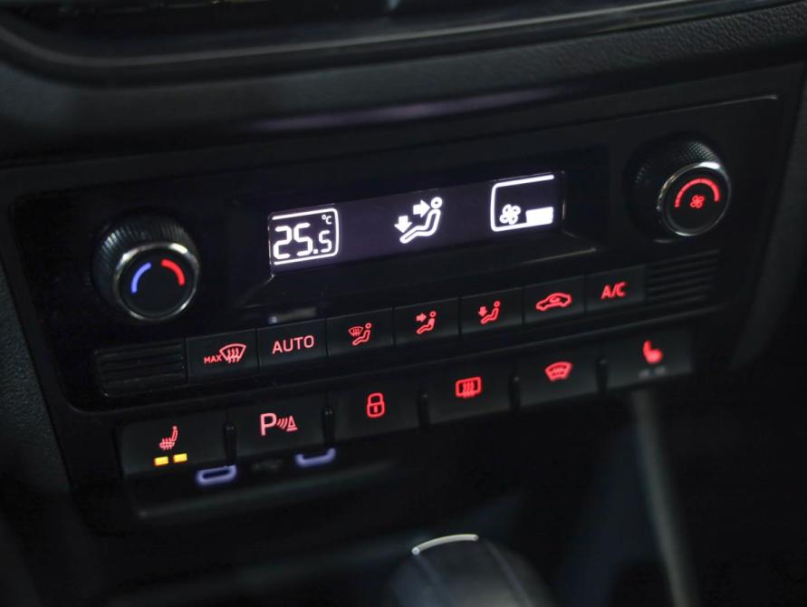 Volkswagen Polo VI Санкт-Петербург  - изображение 19