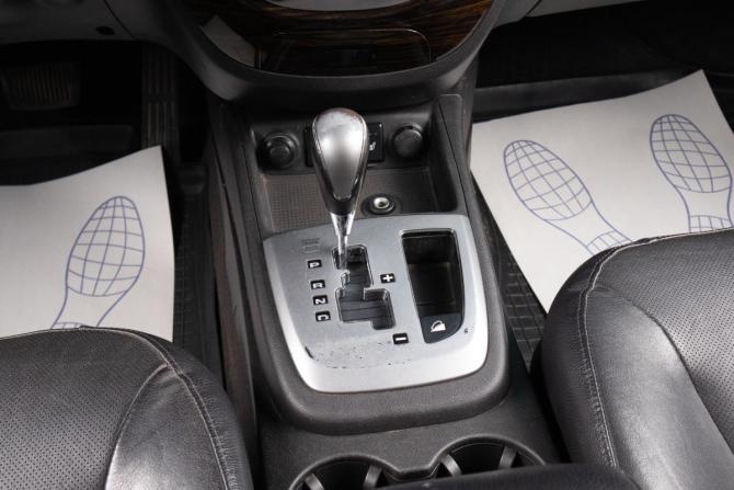 Hyundai Santa Fe II Рестайлинг с пробегом 2012 года, цена 1 259 000 рублей, 244000 км, внедорожник, Автокод Объявления