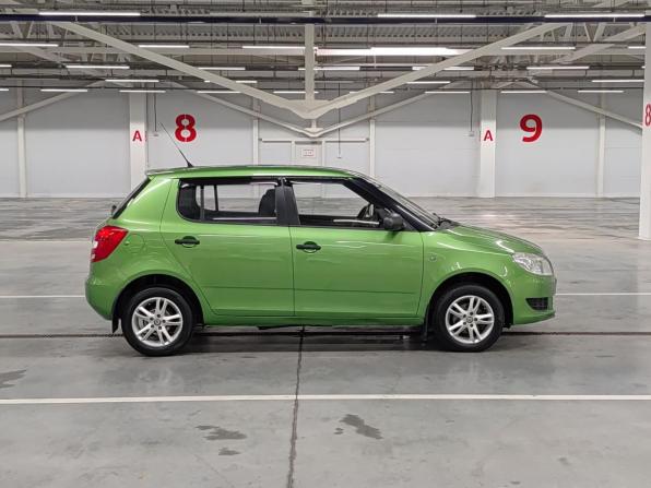 Skoda Fabia II Рестайлинг с пробегом 2010 года, цена 505 000 рублей, 141760 км, хэтчбек, Автокод Объявления