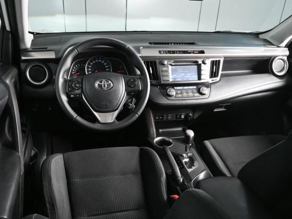 Toyota RAV4 IV (XA40) с пробегом 2014 года, цена 2 119 000 рублей, 88182 км, внедорожник, Автокод Объявления