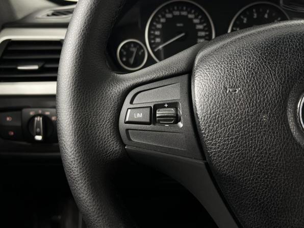 BMW 3 серии VI (F3x) Рестайлинг с пробегом 2018 года, цена 1 380 200 рублей, 124529 км, седан, Автокод Объявления