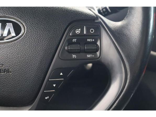 Kia Ceed II Рестайлинг с пробегом 2017 года, цена 1 429 000 рублей, 222337 км, универсал, Автокод Объявления