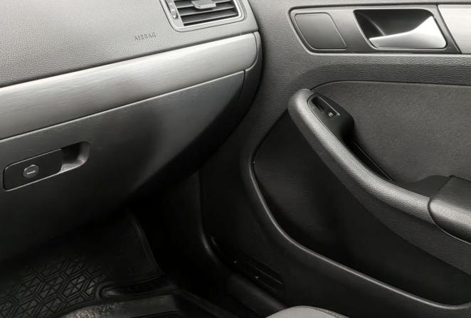 Volkswagen Jetta VI Рестайлинг с пробегом 2016 года, цена 1 220 000 рублей, 114000 км, седан, Автокод Объявления