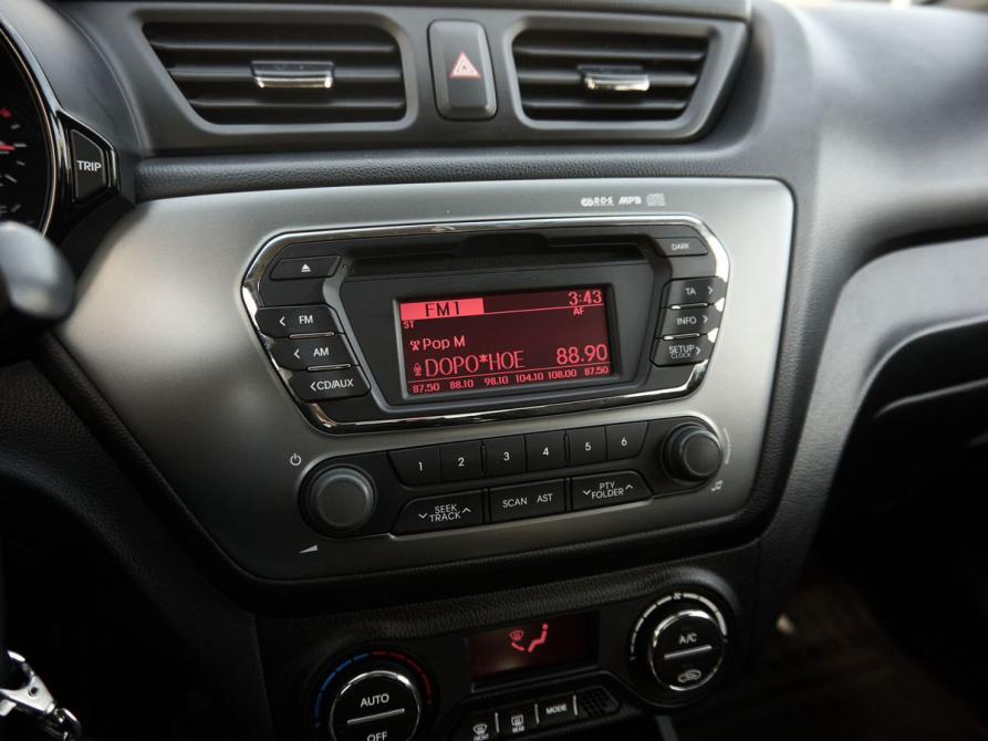 Kia Rio III Казань  - изображение 9