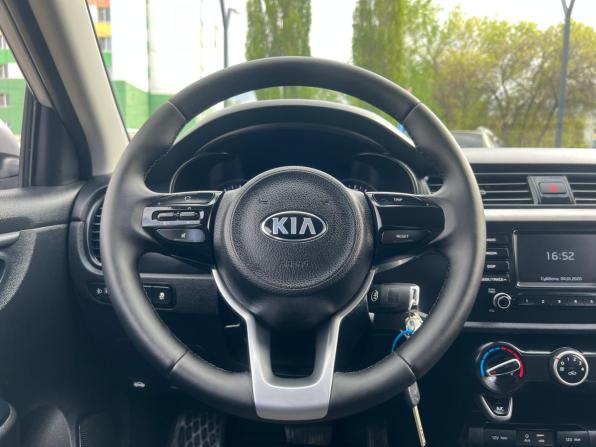 Kia Rio IV с пробегом 2017 года, цена 1 391 000 рублей, 78770 км, седан, Автокод Объявления