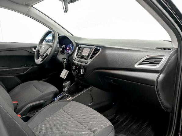 Hyundai Solaris II Рестайлинг с пробегом 2021 года, цена 1 475 000 рублей, 87722 км, седан, Автокод Объявления