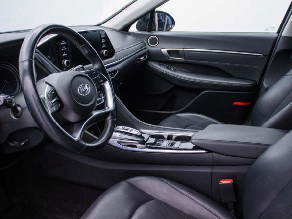 Hyundai Sonata VIII (DN8) с пробегом 2021 года, цена 2 044 000 рублей, 78671 км, седан, Автокод Объявления
