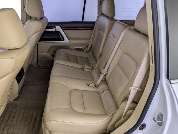 Toyota Land Cruiser 200 Series Рестайлинг 2 с пробегом 2016 года, цена 5 090 000 рублей, 251540 км, внедорожник, Автокод Объявления