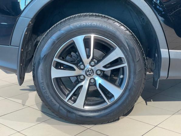 Toyota RAV4 IV (XA40) Рестайлинг с пробегом 2017 года, цена 2 445 000 рублей, 165819 км, внедорожник, Автокод Объявления
