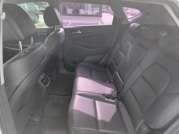Hyundai Tucson III с пробегом 2015 года, цена 1 890 000 рублей, 139403 км, внедорожник, Автокод Объявления