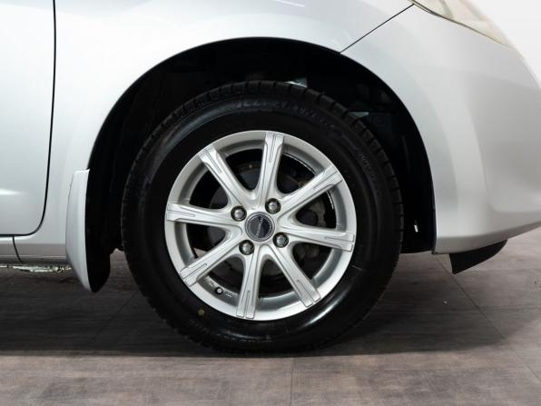 Honda Fit II с пробегом 2012 года, цена 1 055 000 рублей, 70210 км, хэтчбек, Автокод Объявления