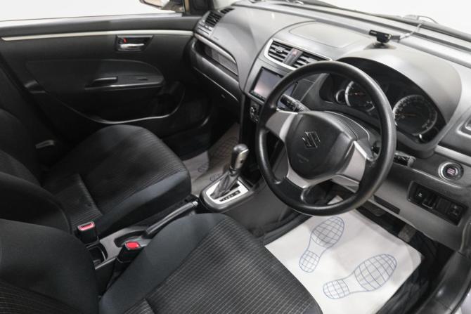 Suzuki Swift IV с пробегом 2014 года, цена 799 000 рублей, 171000 км, хэтчбек, Автокод Объявления