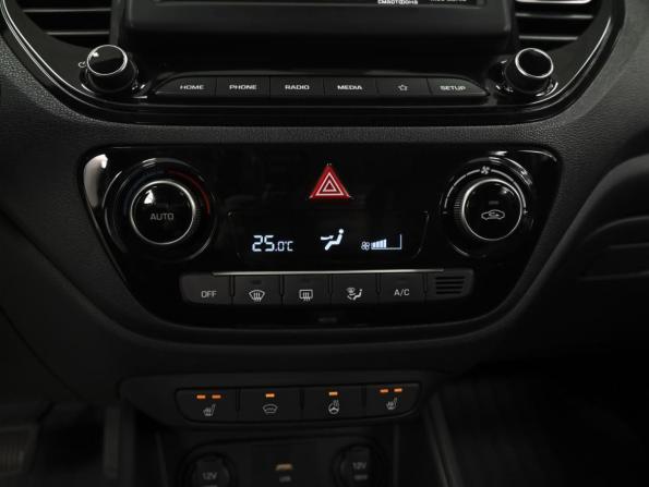 Hyundai Solaris II Рестайлинг с пробегом 2020 года, цена 1 769 000 рублей, 75195 км, седан, Автокод Объявления