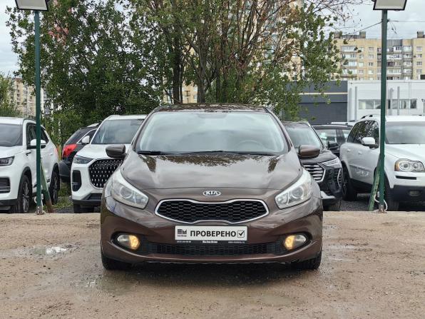 Kia Ceed II с пробегом 2014 года, цена 1 159 000 рублей, 153000 км, хэтчбек, Автокод Объявления