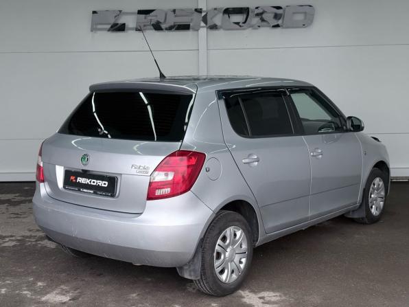 Skoda Fabia II с пробегом 2008 года, цена 319 000 рублей, 230000 км, хэтчбек, Автокод Объявления
