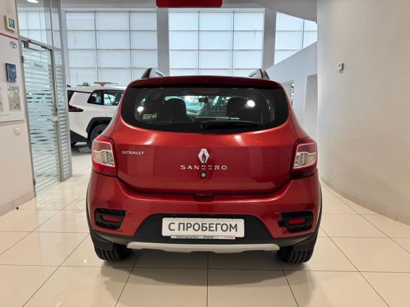 Renault Sandero II с пробегом 2017 года, цена 740 000 рублей, 147000 км, хэтчбек, Автокод Объявления