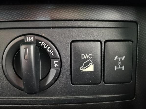 Toyota Land Cruiser Prado 150 Series с пробегом 2010 года, цена 2 390 000 рублей, 334320 км, внедорожник, Автокод Объявления