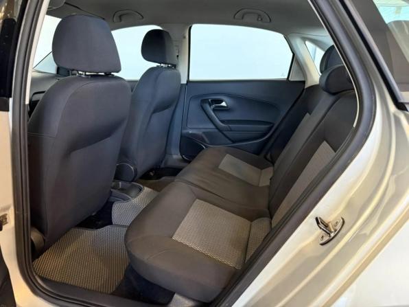 Volkswagen Polo V с пробегом 2012 года, цена 580 000 рублей, 182968 км, седан, Автокод Объявления