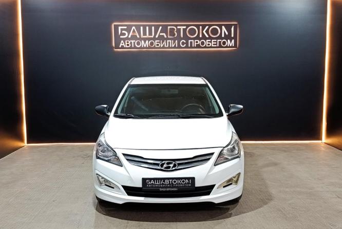 Hyundai Solaris I Рестайлинг с пробегом 2016 года, цена 895 000 рублей, 154751 км, хэтчбек, Автокод Объявления