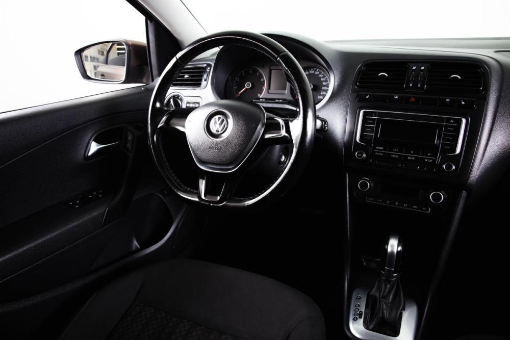 Volkswagen Polo V Рестайлинг Пермь  - изображение 13