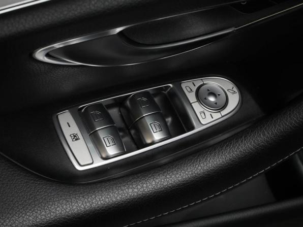 Mercedes-Benz E-Класс V (W213 S213 C238) Рестайлинг с пробегом 2020 года, цена 3 377 999 рублей, 83232 км, универсал, Автокод Объявления
