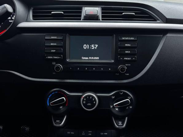 Kia Rio IV с пробегом 2018 года, цена 1 280 000 рублей, 135000 км, седан, Автокод Объявления