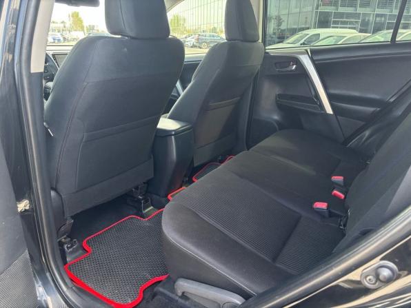 Toyota RAV4 IV (XA40) с пробегом 2015 года, цена 1 561 000 рублей, 251649 км, внедорожник, Автокод Объявления