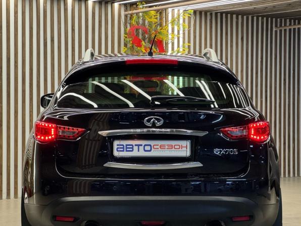 Infiniti QX70 с пробегом 2016 года, цена 2 499 000 рублей, 111174 км, внедорожник, Автокод Объявления