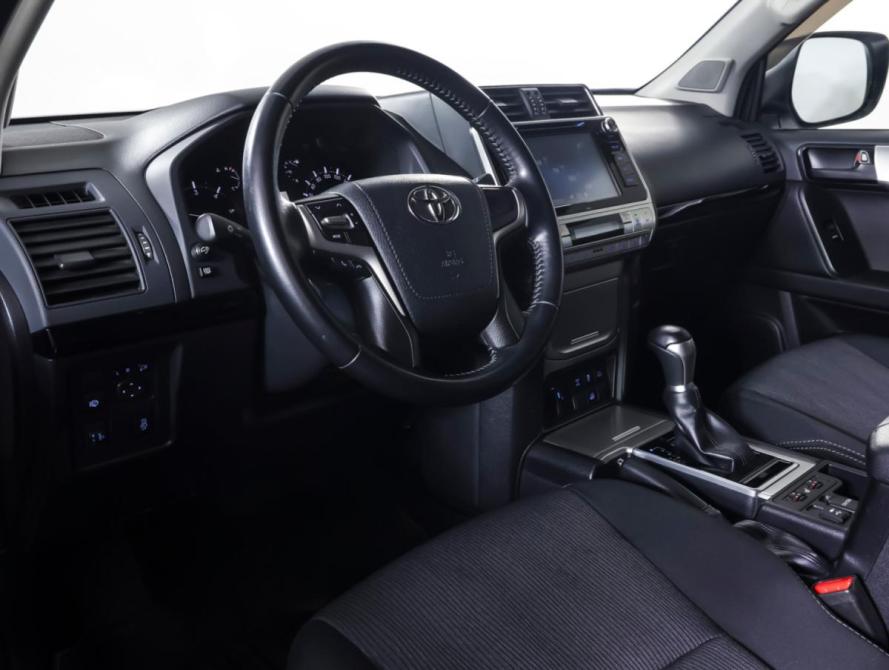 Toyota Land Cruiser Prado 150 Series Рестайлинг 2 Москва  - изображение 16