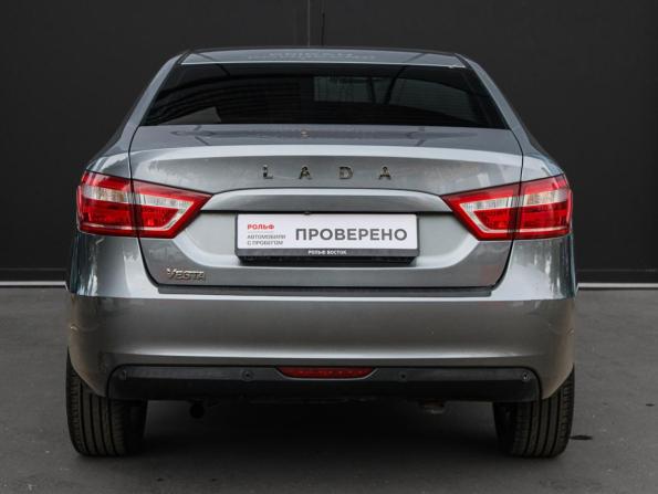 Lada (ВАЗ) Vesta I с пробегом 2018 года, цена 900 000 рублей, 135320 км, седан, Автокод Объявления