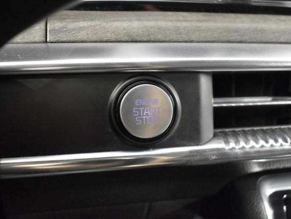 Kia K5 III с пробегом 2021 года, цена 2 398 900 рублей, 112776 км, седан, Автокод Объявления