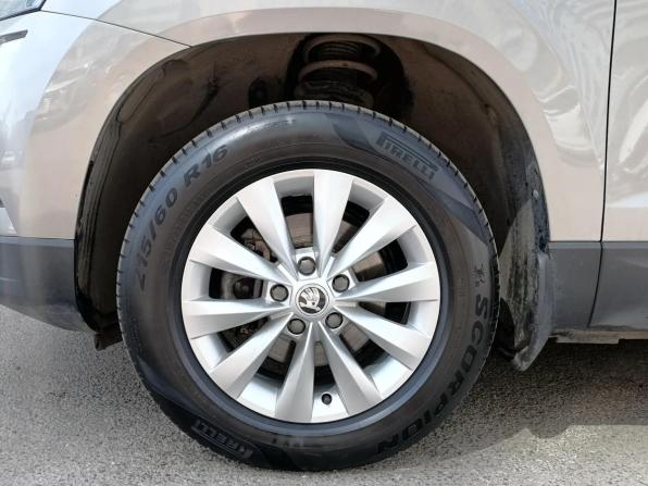 Skoda Karoq I с пробегом 2021 года, цена 2 479 000 рублей, 57331 км, внедорожник, Автокод Объявления