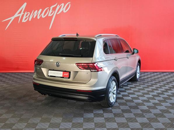 Volkswagen Tiguan II с пробегом 2018 года, цена 1 875 000 рублей, 121043 км, внедорожник, Автокод Объявления