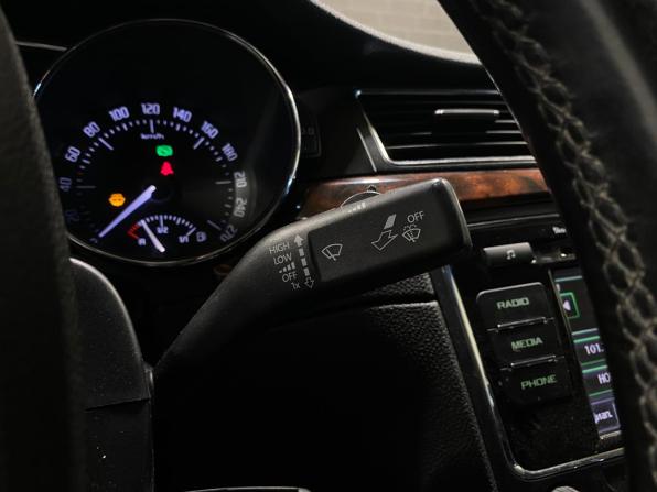 Skoda Superb II с пробегом 2011 года, цена 780 000 рублей, 291692 км, лифтбек, Автокод Объявления
