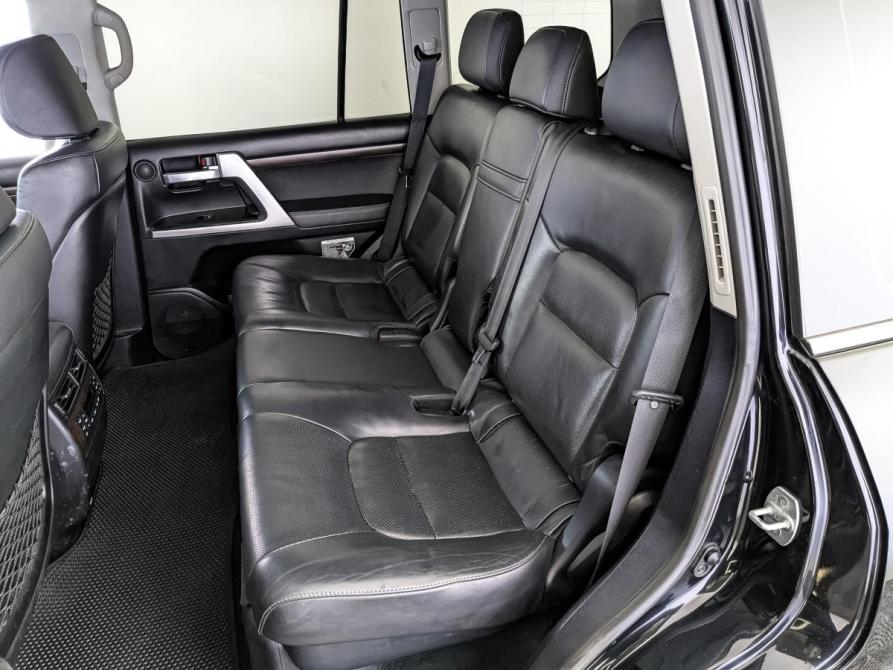 Toyota Land Cruiser 200 Series Рестайлинг 2 Москва  - изображение 18