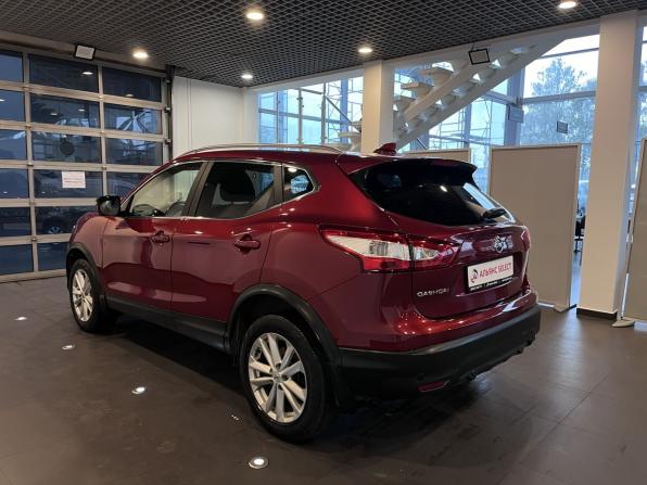 Nissan Qashqai II с пробегом 2018 года, цена 2 035 000 рублей, 106490 км, внедорожник, Автокод Объявления