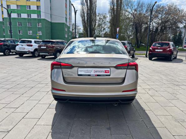 Skoda Rapid II с пробегом 2021 года, цена 1 590 000 рублей, 73770 км, лифтбек, Автокод Объявления
