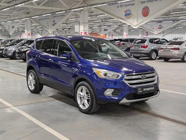 Ford Kuga II Рестайлинг с пробегом 2017 года, цена 1 755 000 рублей, 140770 км, внедорожник, Автокод Объявления