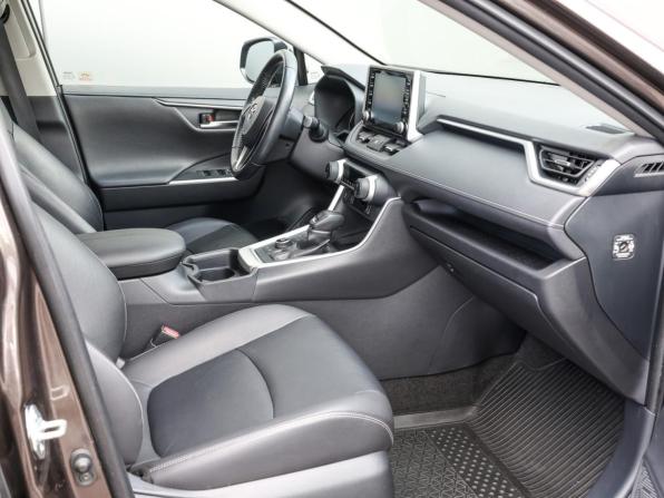 Toyota RAV4 V (XA50) с пробегом 2020 года, цена 3 549 000 рублей, 110498 км, внедорожник, Автокод Объявления