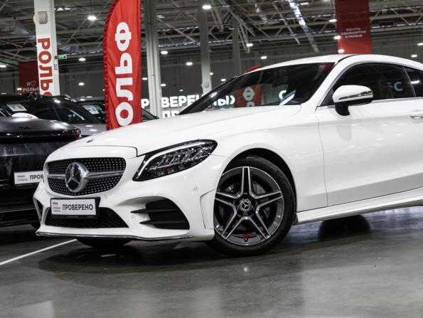 Mercedes-Benz C-Класс IV (W205) Рестайлинг с пробегом 2019 года, цена 3 099 700 рублей, 70129 км, купе, Автокод Объявления