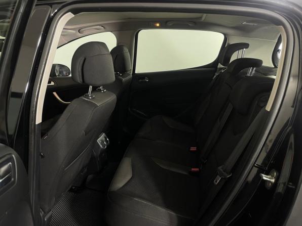 Peugeot 308 I с пробегом 2009 года, цена 384 000 рублей, 190500 км, хэтчбек, Автокод Объявления