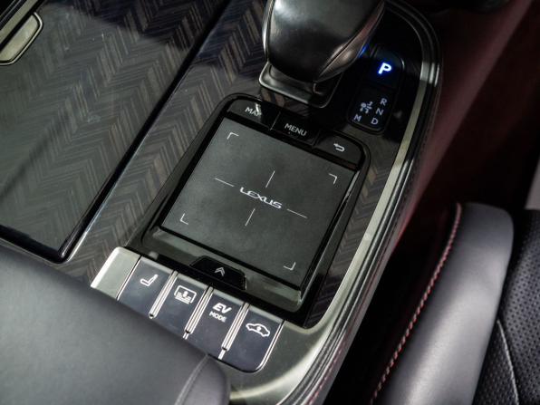 Lexus LS V с пробегом 2019 года, цена 6 360 000 рублей, 147621 км, седан, Автокод Объявления