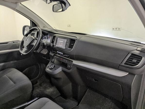Opel Zafira Life I с пробегом 2020 года, цена 3 640 000 рублей, 60690 км, минивэн, Автокод Объявления