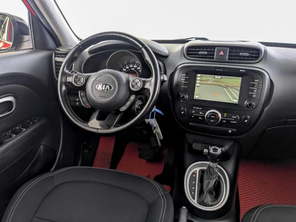 Kia Soul II Рестайлинг с пробегом 2017 года, цена 1 200 000 рублей, 199220 км, хэтчбек, Автокод Объявления