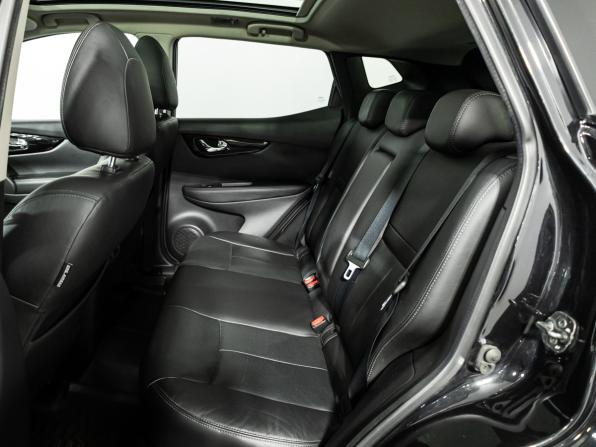 Nissan Qashqai II с пробегом 2017 года, цена 1 549 585 рублей, 183831 км, внедорожник, Автокод Объявления